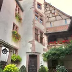 Adrihof , A La Cour De L'abbaye D'autrey לינה וארוחת בוקר *